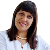 Власова Алена Хайдаровна — стоматолог, стоматолог-ортодонт