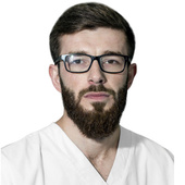 Магомедов Ислам Магомедгаджиевич — стоматолог-терапевт