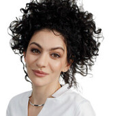 Аванесова Сирануш Андреевна — косметолог