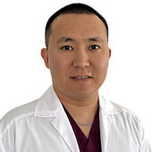 Байтулинов Амир Жадгирьевич — эндоскопист