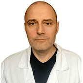 Волков Олег Александрович — терапевт