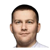 Уртенов Руслан Абрекович — стоматолог, стоматолог-хирург