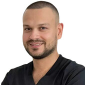 Сушков Владислав Степанович — стоматолог, стоматолог-терапевт