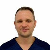 Садоха Евгений Дмитриевич — стоматолог-хирург, стоматолог