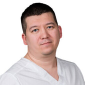 Субхангулов Рустам Мухтарович — флеболог, УЗИ-специалист