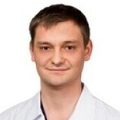 Нухов Максим Спартакович — хирург, колопроктолог