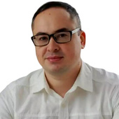 Салахов Артур Ильшатович — психиатр, психотерапевт