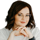 Герасимова Анна Викторовна — пластический хирург, хирург