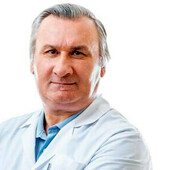 Петров Сергей Яковлевич — хирург, эндокринолог