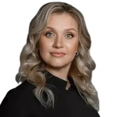 Булгакова Яна Михайловна — стоматолог, стоматолог-терапевт