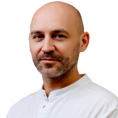 Стрыгин Евгений Олегович — пластический хирург, флеболог