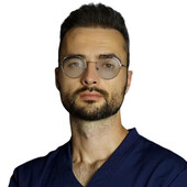 Великородный Марк Станиславович — стоматолог, стоматолог-имплантолог