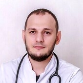 Саитов Ильяс Резванович — абдоминальный хирург, хирург