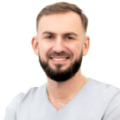 Данилов Максим Александрович — стоматолог-имплантолог, стоматолог