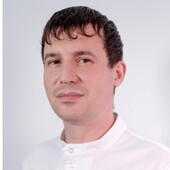 Данилюк Дмитрий Александрович — стоматолог-хирург, стоматолог-ортопед