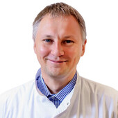 Пятаков Дмитрий Эдуардович — окулист (офтальмолог), лазерный хирург