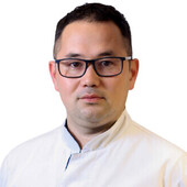 Очиров Санал Александрович — окулист (офтальмолог), офтальмохирург