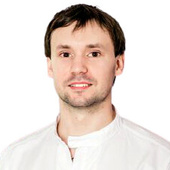 Брежнев Александр Игоревич — стоматолог