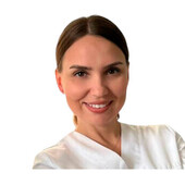 Изотова Оксана Сергеевна — стоматолог-терапевт, стоматолог