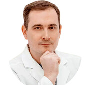 Думенов Евгений Владиславович — окулист (офтальмолог)