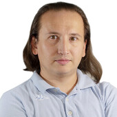 Подставнев Виктор Геннадьевич — стоматолог, стоматолог-хирург