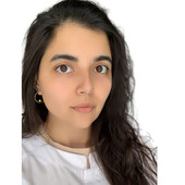 Ахадова Анна Рафаиловна — гинеколог, маммолог