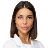 Кулусубова Алина Григорьевна — косметолог, дерматовенеролог