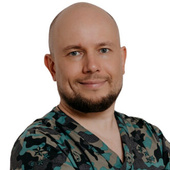 Звездин Никита Юрьевич — стоматолог, стоматолог-ортопед
