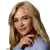 Бавыка Елена Васильевна — стоматолог-терапевт