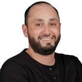 Гайсанов Расул Юсупович — стоматолог, стоматолог-ортопед