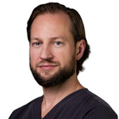 Маметьев Евгений Сергеевич — стоматолог-терапевт