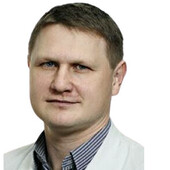 Ломоносов Денис Андреевич — проктолог, колопроктолог