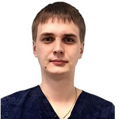 Аксёнов Дмитрий Игоревич — стоматолог-хирург, стоматолог-имплантолог