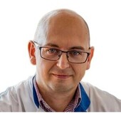 Уваров Андрей Геннадьевич — уролог