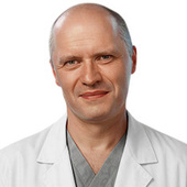 Белков Дмитрий Сергеевич — онколог, хирург