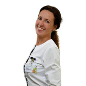 Ивонина Оксана Владимировна — стоматолог, стоматолог-пародонтолог