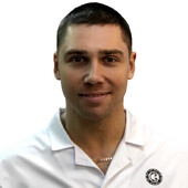 Стром Дмитрий Владимирович — стоматолог-ортопед, стоматолог