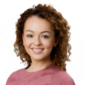 Фоменко Юлия Евгеньевна — стоматолог