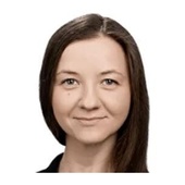 Петрова Эвелина Ринатовна — стоматолог, стоматолог-терапевт