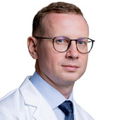 Армашов Вадим Петрович — хирург