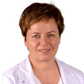 Дьячкова Яна Юрьевна — стоматолог, стоматолог-ортодонт