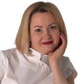 Кочубей Екатерина Анатольевна — пластический хирург, гинеколог