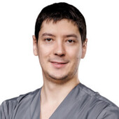 Шмидт Артур Юрьевич — стоматолог, стоматолог-хирург