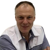 Сутурин Михаил Владимирович — пластический хирург