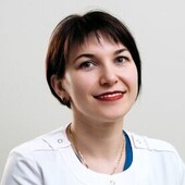 Салопенкова Анна Борисовна — абдоминальный хирург, пластический хирург