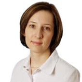 Рядовая Лариса Николаевна — стоматолог-терапевт