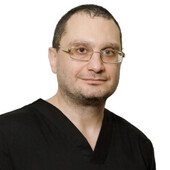 Агаджанов Евгений Эдуардович — хирург