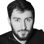 Мовлаев Анзор Ризванович — стоматолог-хирург, стоматолог
