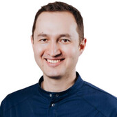 Сыртланов Рустам Рашитович — окулист (офтальмолог), офтальмохирург