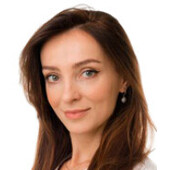 Уханова Евгения Юрьевна — стоматолог